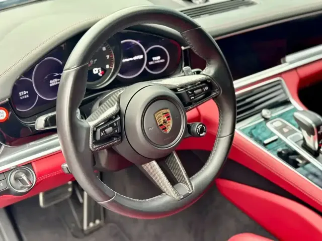 Porsche Panamera — Фото автомобиля 19