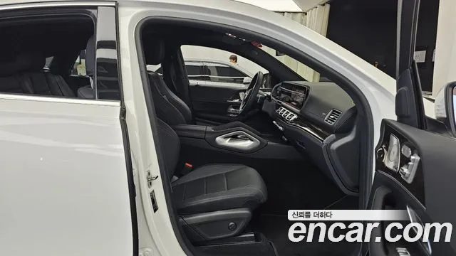 Mercedes-Benz GLE-Class — Фото автомобиля 16
