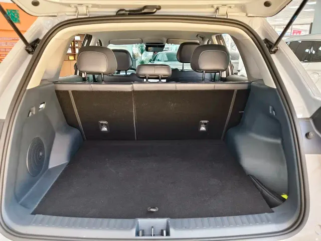 Geely Galaxy E5 — Фото автомобиля 15