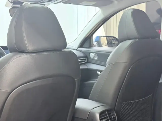 Hyundai Elantra — Фото автомобиля 8