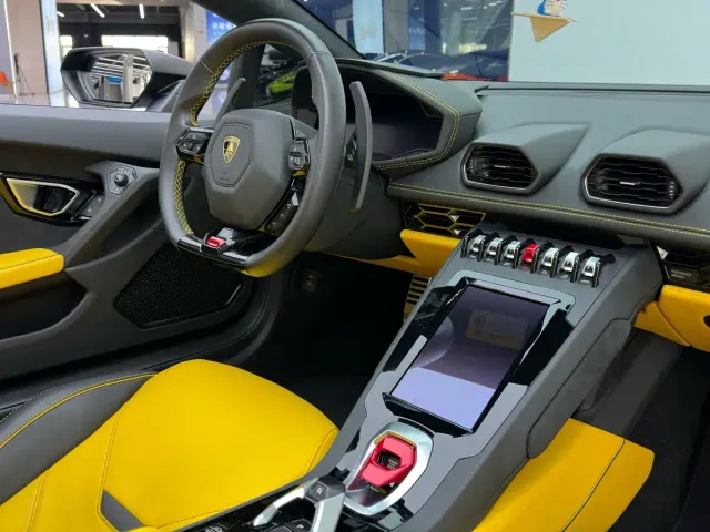 Lamborghini Huracan — Фото автомобиля 27