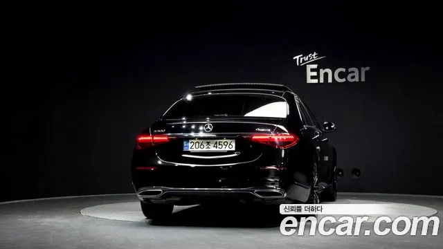 Mercedes-Benz S-Class — Фото автомобиля 4
