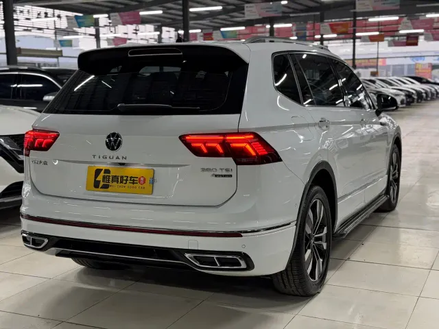 Volkswagen Tiguan L — Фото автомобиля 21