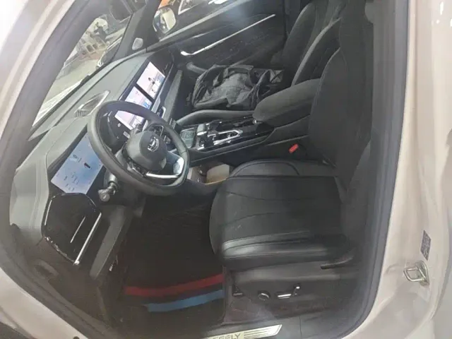 Geely Xingyue L — Фото автомобиля 14