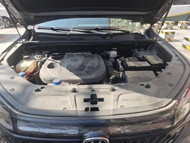 Changan CS75 Plus — Фото автомобиля 21