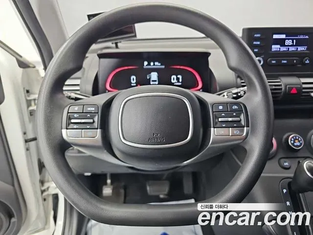 Hyundai Casper — Фото автомобиля 9