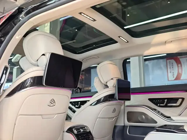 Mercedes-Benz Maybach S-Class — Фото автомобиля 13