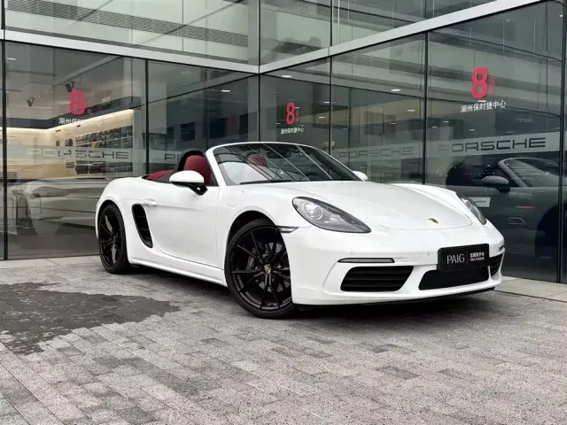 Porsche 718 — Фото автомобиля 2