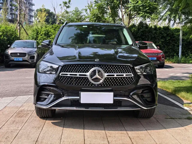 Mercedes-Benz GLE-Class — Фото автомобиля 2