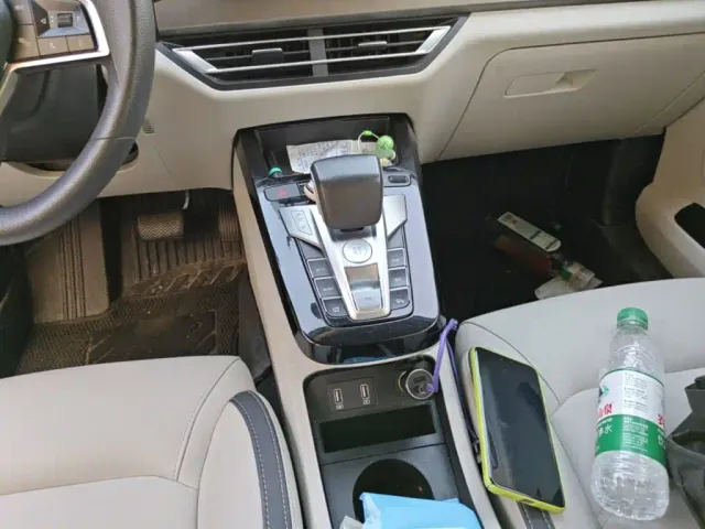 BYD Yuan Pro — Фото автомобиля 13