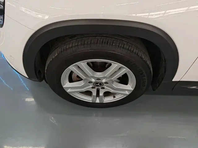Mercedes-Benz GLB-Class — Фото автомобиля 22