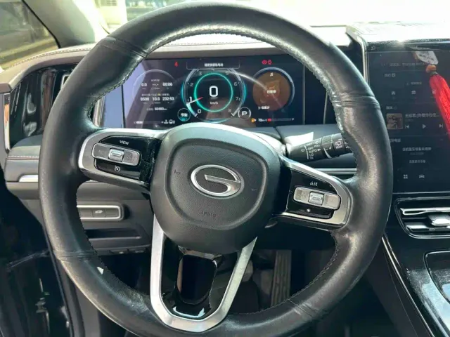 GAC Trumpchi M8 — Фото автомобиля 13