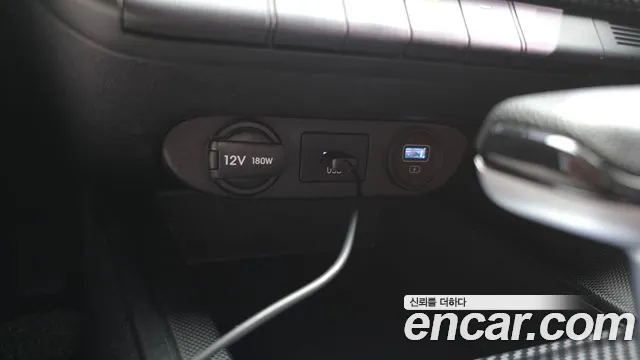 Hyundai AVANTE Smart — Фото автомобиля 30