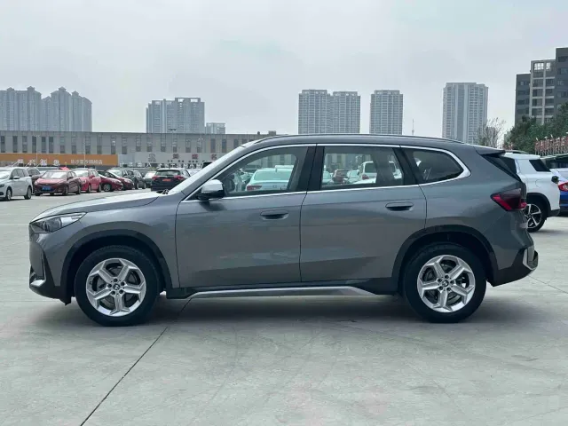 BMW X1 — Фото автомобиля 7