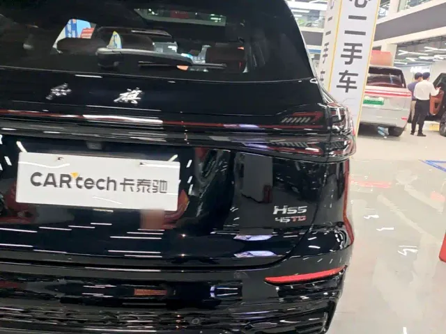 Hongqi HS5 — Фото автомобиля 7