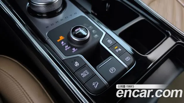 Kia Sorento Новый Sorento 4 поколение Дизель 2.2 4WD — Фото автомобиля 30