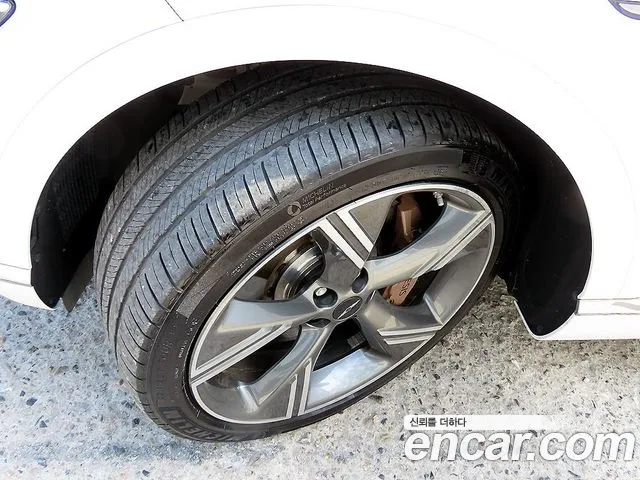 Genesis GV80 — Фото автомобиля 20