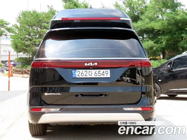 Kia Canival Carnival 4 поколение Бензин 7 мест Hi-Limousine — Фото автомобиля 4