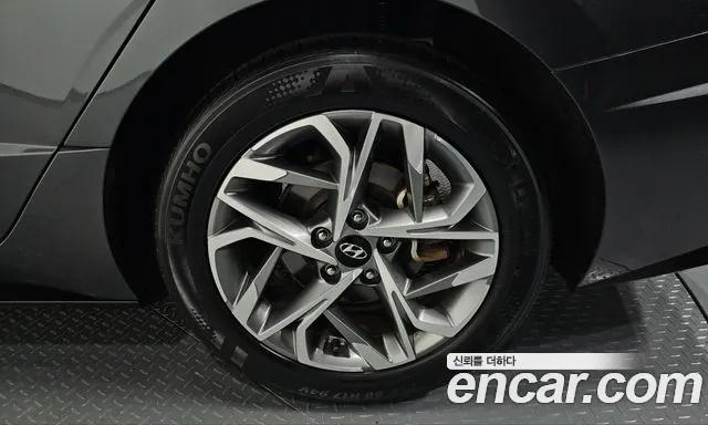 Hyundai Sonata — Фото автомобиля 6