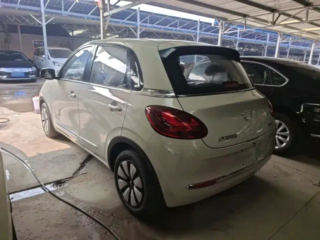 Wuling Bingo — Фото автомобиля 4