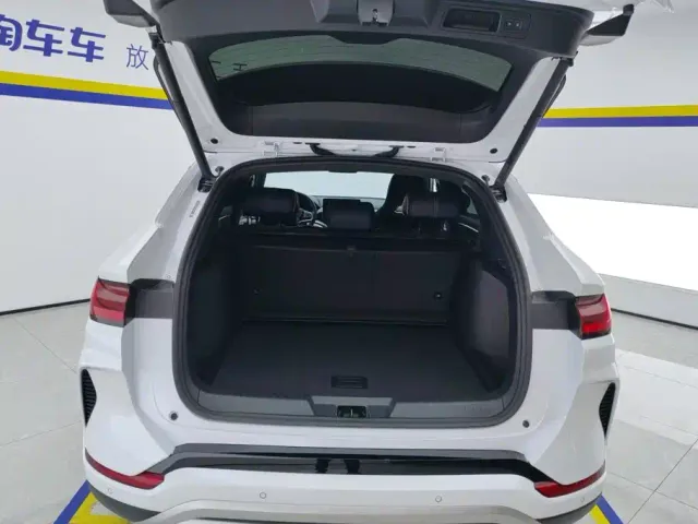BYD Song PLUS — Фото автомобиля 4