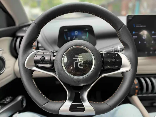 BYD Yuan PLUS — Фото автомобиля 20