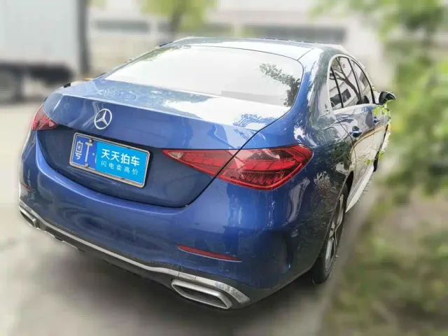 Mercedes-Benz C-Class — Фото автомобиля 2