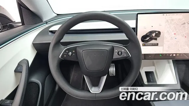 Tesla Model 3 — Фото автомобиля 19