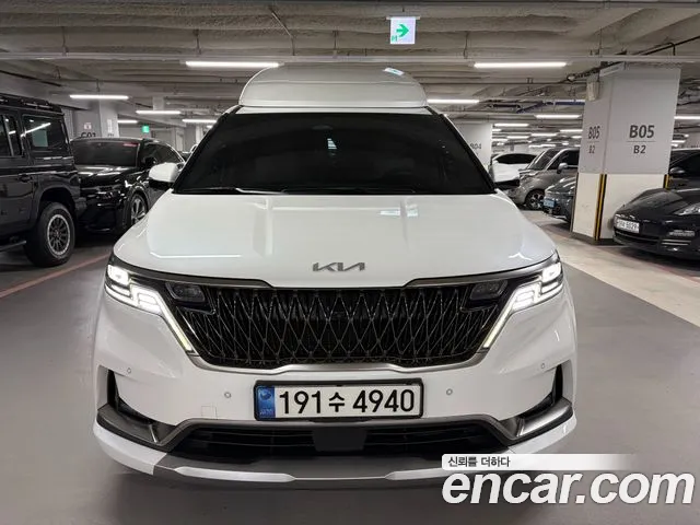 Фотография автомобиля — Kia Carnival 4th Gen