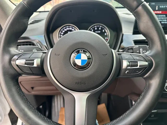 BMW X1 — Фото автомобиля 13