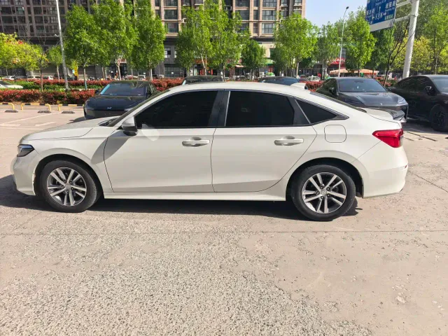 Honda Civic — Фото автомобиля 10