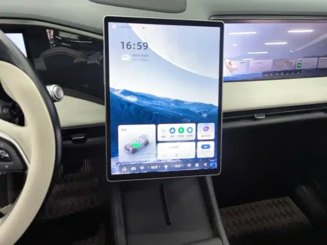 Geely Galaxy L7 — Фото автомобиля 13