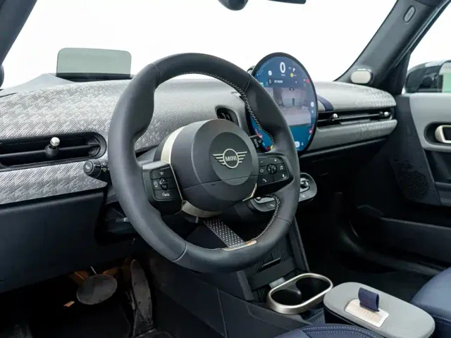MINI Hatch — Фото автомобиля 21