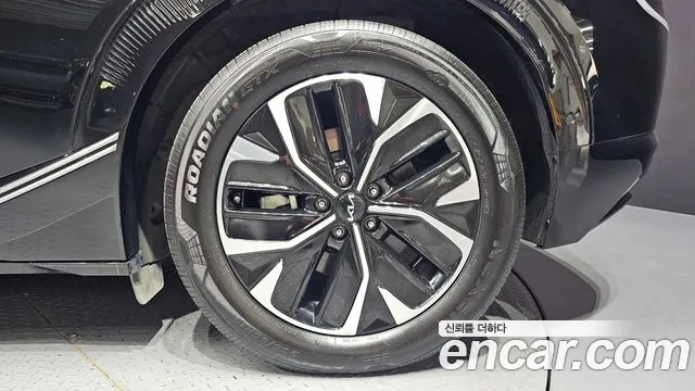 Kia EV6 — Фото автомобиля 5