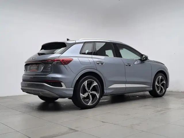 Audi Audi Q4 e-tron 2024 40 e-tron Creation Edition — Фото автомобиля 2