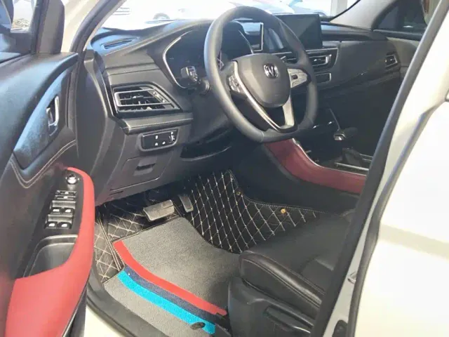 Changan CS75 — Фото автомобиля 9