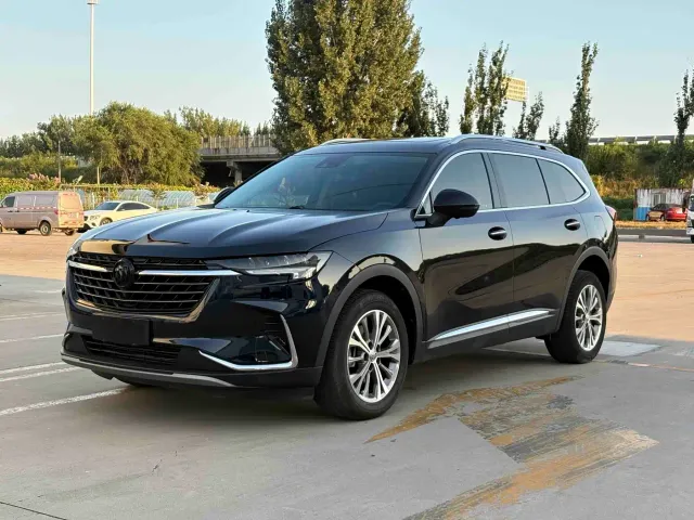 Фотография автомобиля — Buick Envision Plus