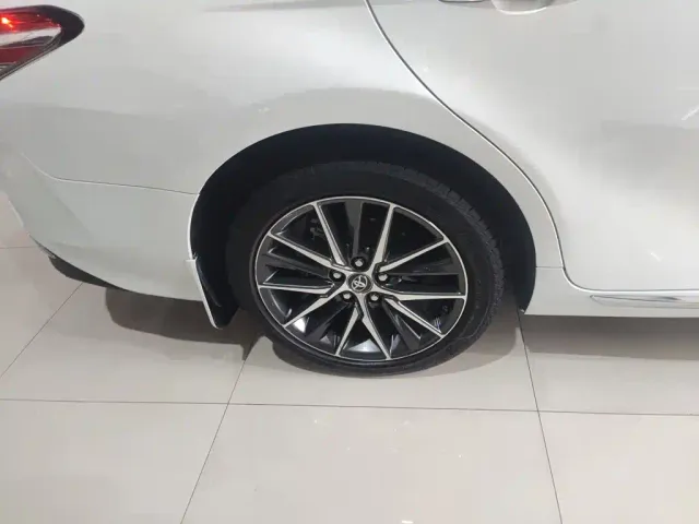Toyota Camry — Фото автомобиля 23