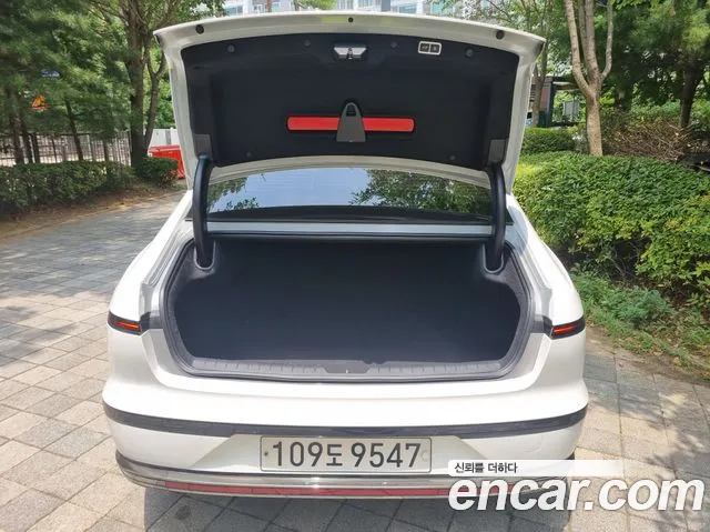 Hyundai Grandeur Grandeur (GN7) 3.5 Бензин 4WD — Фото автомобиля 7