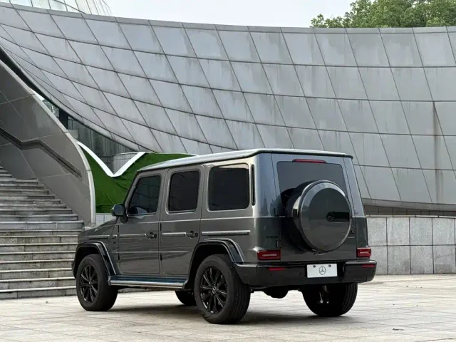 Mercedes-Benz G-Class — Фото автомобиля 6