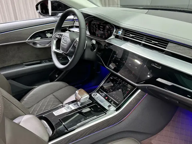 Audi A8 — Фото автомобиля 29