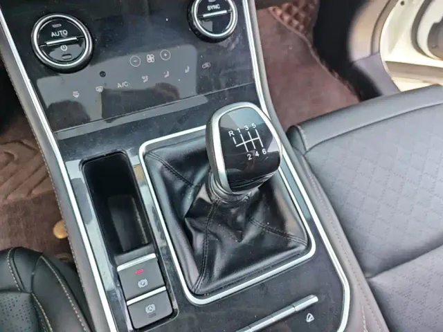 Chery Tiggo 8 — Фото автомобиля 13