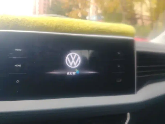 Volkswagen Sagitar — Фото автомобиля 13