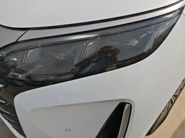 BYD Xia — Фото автомобиля 5