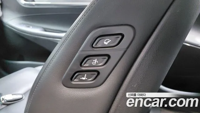 Hyundai Grandeur Grandeur (New) — Фото автомобиля 19