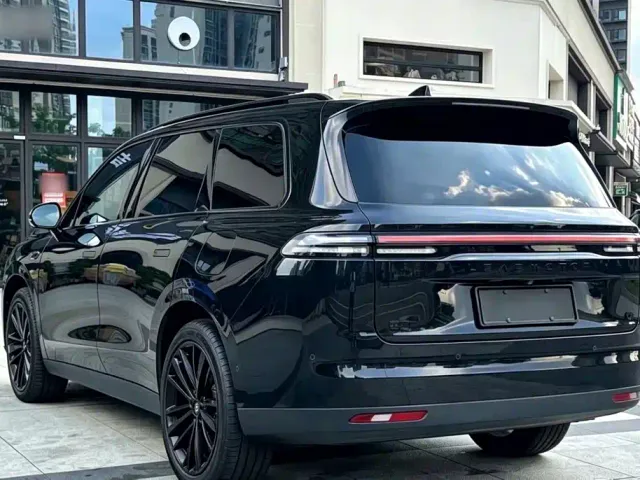 Leapmotor C16 — Фото автомобиля 6