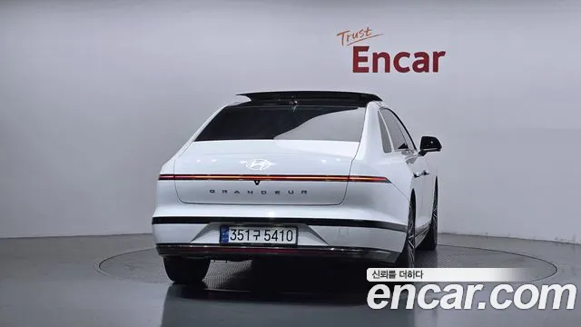 Hyundai Grandeur GN7 — Фото автомобиля 4
