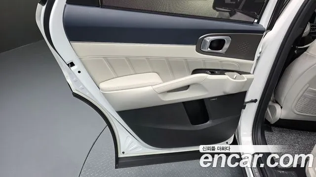Kia Sorento — Фото автомобиля 14