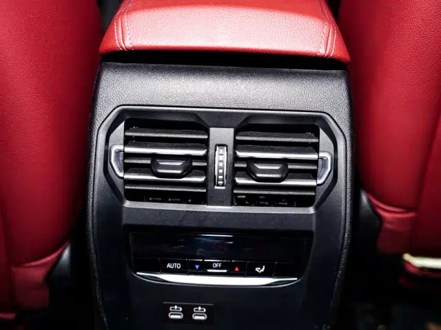 BMW 3 Series — Фото автомобиля 22