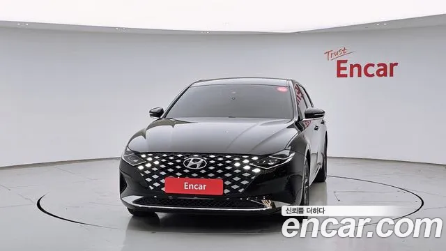 Hyundai Grandeur Новый Grandeur IG 3.0 LPi (Для проката) — Фото автомобиля 3